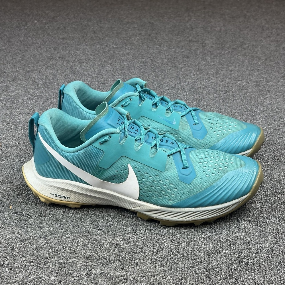 Nike Women's‎ Air Zoom Terra Kiger 5 Trail Run Hiking Size 9.5 Shoes AQ2220-300